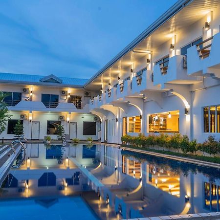 Adela Resort パングラオ エクステリア 写真