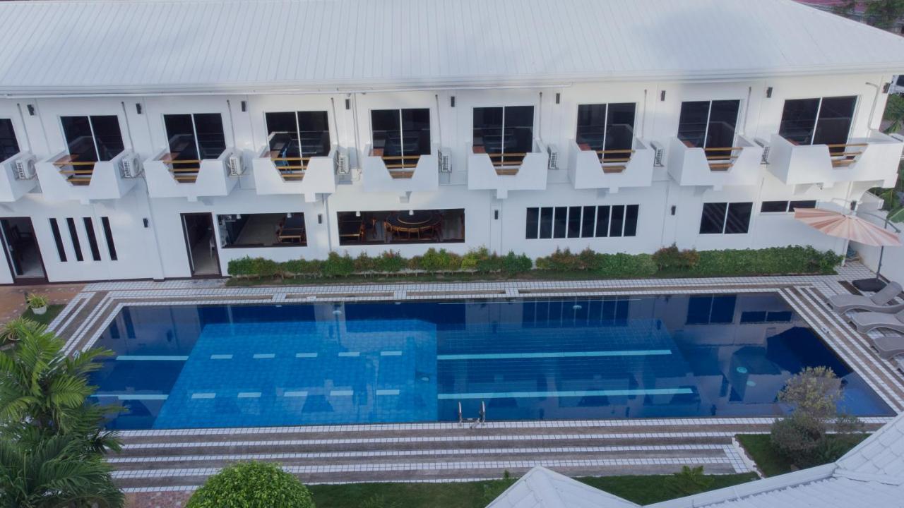 Adela Resort パングラオ エクステリア 写真